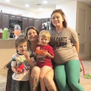 Meet your Posher, April